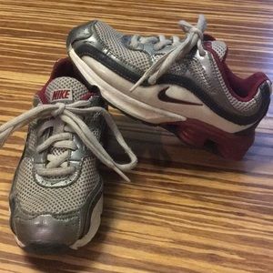 Nike silver gray and maroon size 11